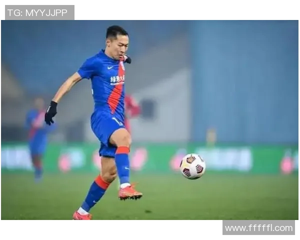 海参哥足球明星的真实身份揭晓背后的故事与成就分析