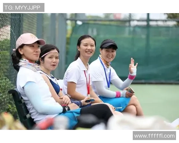 深圳网球队的默契配合与战术分析探讨