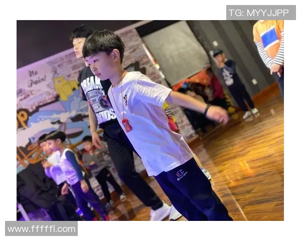 广州街舞队心理素质提升之路与热议街舞文化的深度融合探讨